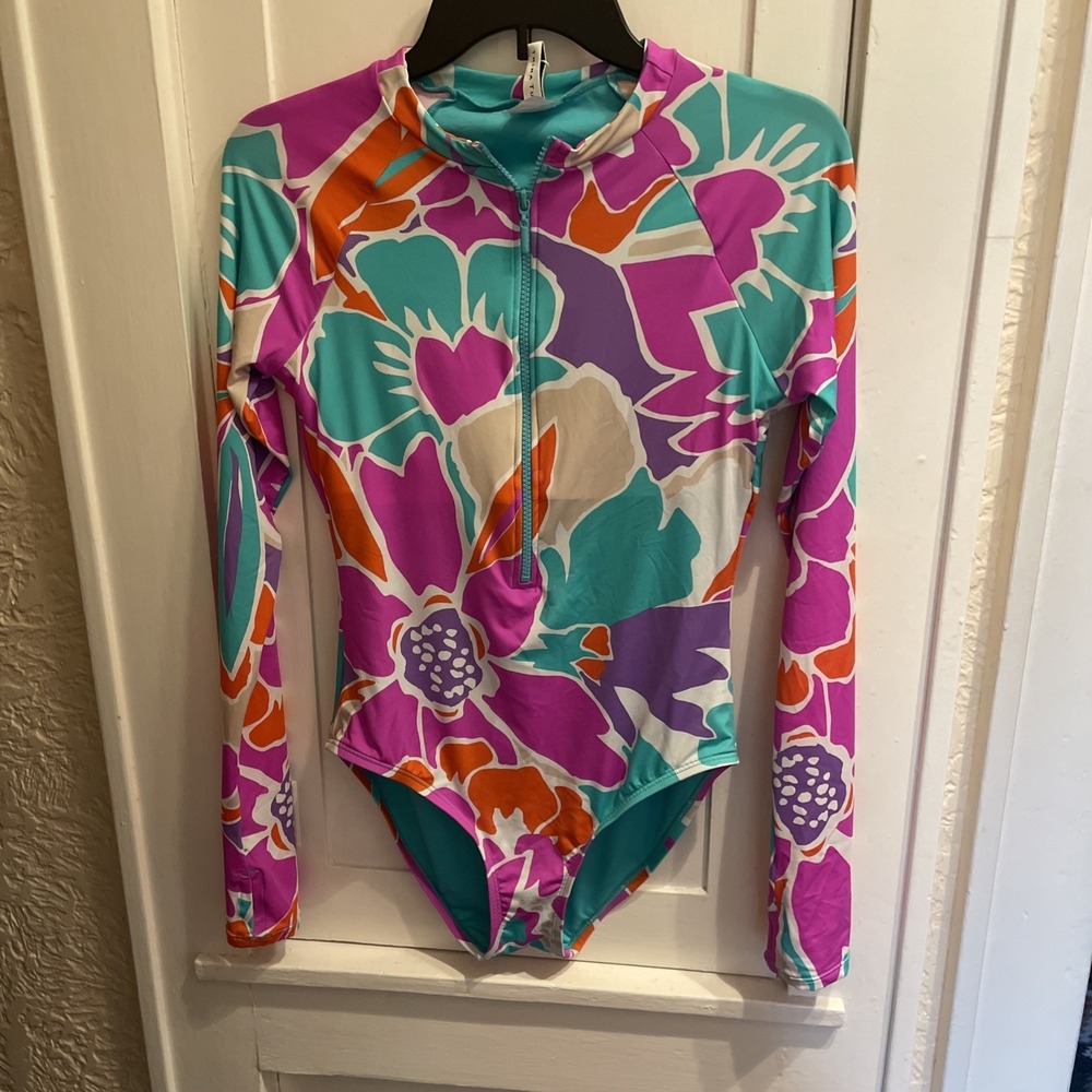Trina Turk NWT Paddle B. Long Sleeve Floral One Piece Swimsuit Pastel Zip Medium - Picture 3 of 7